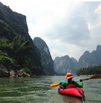 kayaking liriver