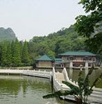 lake in west hill park