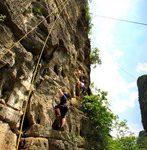 rock climbing in yangshuo guilin