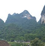 yangshuo moonhill